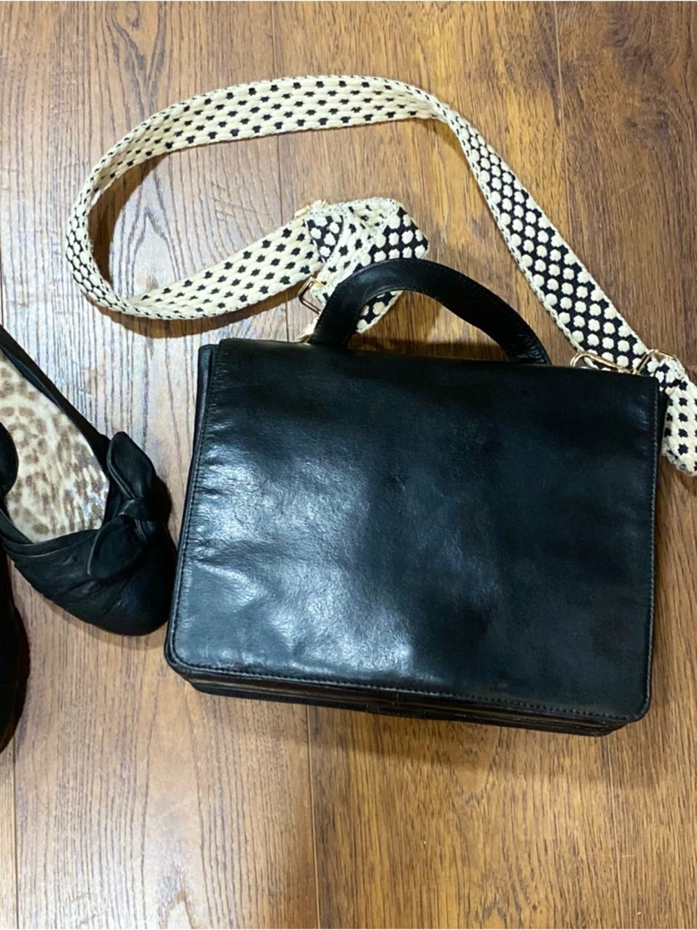 Wilsons Leather Vintage Top-Handle Black Leather Organizer Bag Satchel